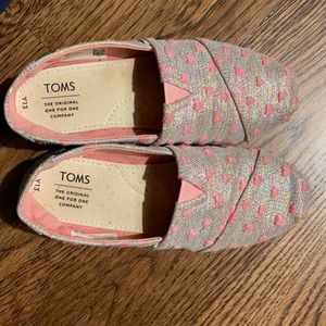 TOMS Y13 Sparkly hearts
